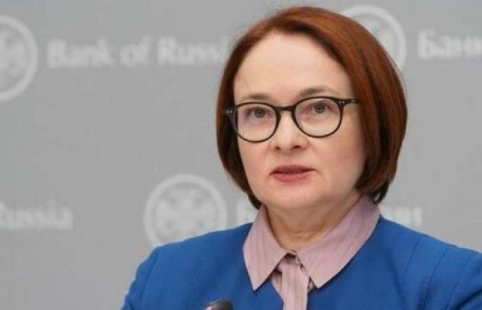 رئيسة
      المركزي
      الروسي:
      تباطؤ
      التضخم
      ليس
      كافيًا
      لبدء
      خفض
      الفائدة