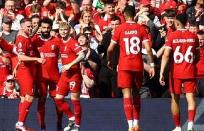 محمد
      صلاح
      يواصل
      تحطيم
      الأرقام
      القياسية
      التاريخية
      في
      الدوري
      الإنجليزي