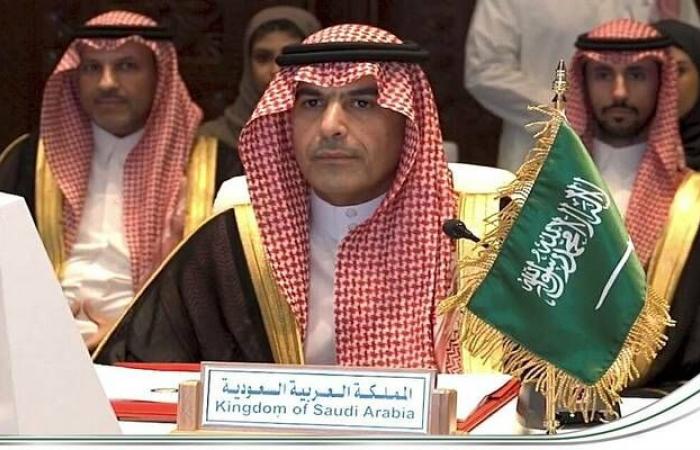 أيمن
      السياري:
      اقتصاد
      السعودية
      لا
      يزال
      متوازن
      وقوي
      بالرغم
      من
      التوترات
      الجيوسياسية