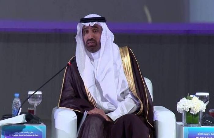 الراجحي:
      الشباب
      السعودي
      أثبت
      كفاءته
      العالية
      في
      سوق
      العمل