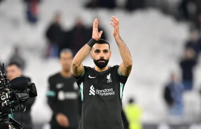 محمد
      صلاح:
      الدوري
      هدفي
      الحالي
      مع
      ليفربول..
      والتجديد
      "لسَّه
      بعيد"