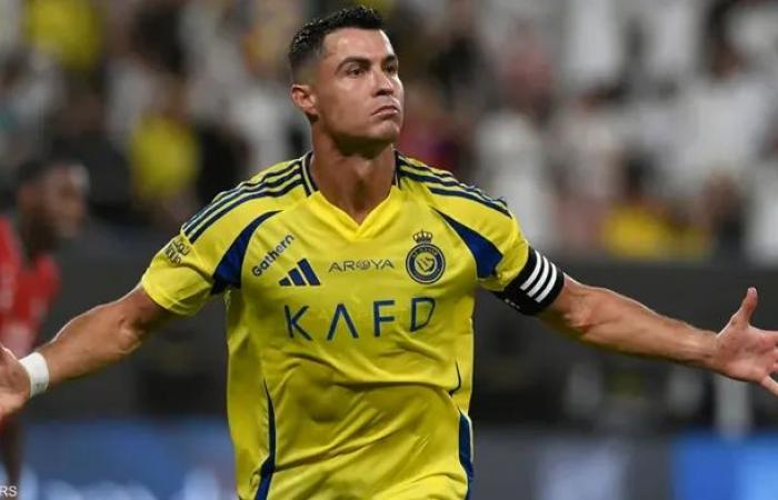 هل
      يعتزل
      رونالدو
      بعد
      نهاية
      عقده
      مع
      النصر
      السعودي؟
      "الدون"
      يفاجئ
      الجميع