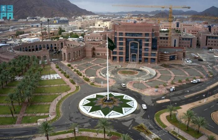 جامعة طيبة تعلن عن بدء التسجيل في السنة التأهيلية للصم وضعاف السمع