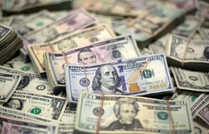 الدولار
      يتجه
      لمكسب
      أسبوعي
      بدعم
      بيانات
      أمريكية
      قوية