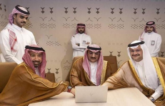 أمانة
      الأحساء
      تصدر
      أول
      رخصة
      بناء
      لمشروع
      سكني
      وفق
      "العمارة
      السعودية"
