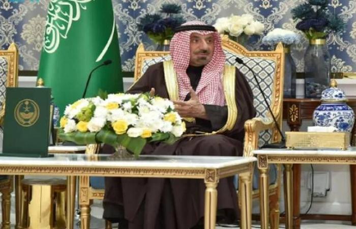 أمير
      نجران
      يُدشّن
      ويضع
      حجر
      أساس
      29
      مشروعًا