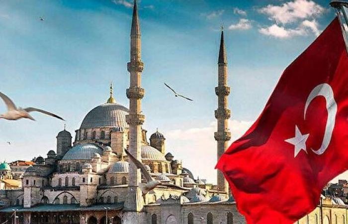 تركيا
      تفرض
      ضريبة
      على
      اليخوت
      والقوارب
      الترفيهية