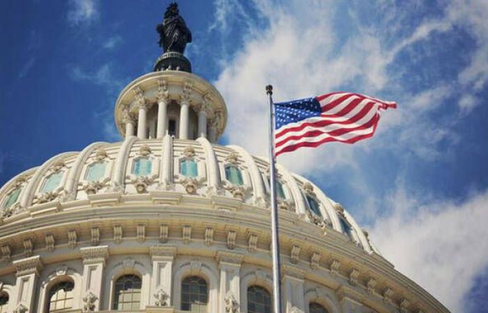 الشلل
      يتواصل..
      فشل
      مجلس
      الشيوخ
      الأمريكي
      في
      إنهاء
      الإغلاق
      الحكومي