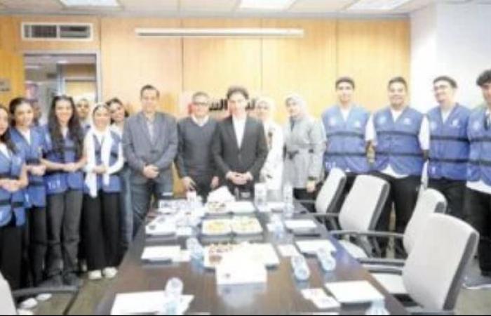 وزير الرياضة ورئيس تحرير اليوم السابع فى الملتقى السنوي لاتحاد شباب يدير شباب