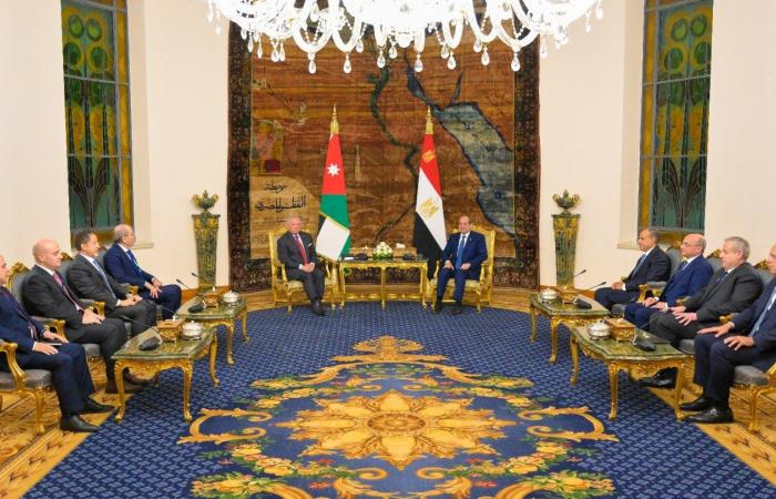 الرئيس السيسى وملك الأردن يجددان رفضهما لكل الانتهاكات والممارسات التعسفية ضد الشعب الفلسطينى