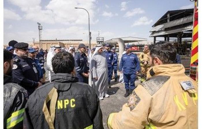 رئيس الوزراء تفقد مطار الكويت: كل الشكر والتقدير للكوادر الوطنية والطواقم المشاركة في إخماد حريق خزانات الوقود