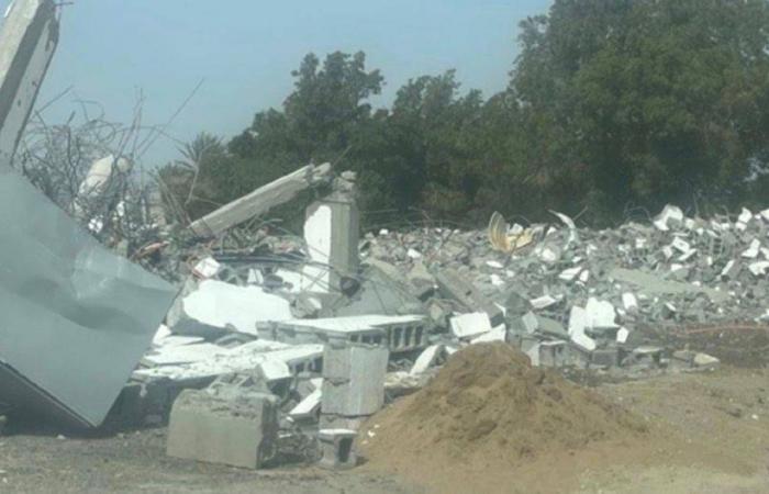 أمانة جدة تُزيل 3 مواقع إحداثات مخالفة على مساحة 3 آلاف متر مربع