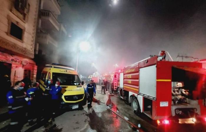 بعد ارتفاع عدد الضحايا.. القصة الكاملة لحريق مصنع ومخزن ملابس بمنطقة سرايا القبة بالقاهرة