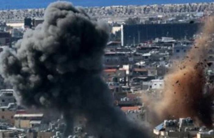 تصعيد على الجبهة اللبنانية.. إخلاء مواقع عسكرية ودعوات أوروبية لمفاوضات مباشرة