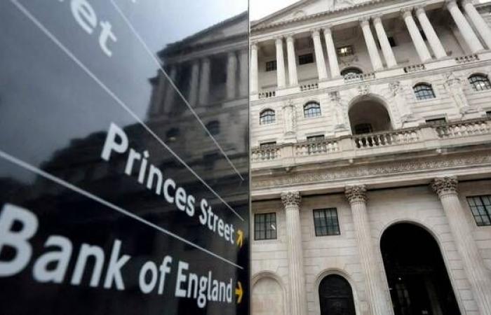 السندات البريطانية تواجه ضغوطاً حادة بسبب رهانات رفع الفائدة