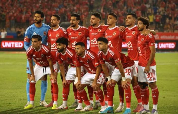 «لم يبق إلا الدوري».. مواجهات نارية تنتظر الأهلي المصري في إبريل