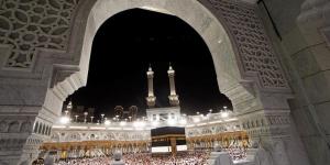 السعودية تبدأ الأسبوع المقبل تطبيق تعديلات جديدة على تأشيرات العمرة