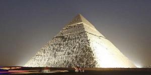 مصر تستعد للإعلان عن كشف أثري كبير داخل هرم خوفو