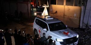 حماس والجهاد تسلمان جثة أسير إسرائيلي