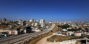 محافظة القدس: الاحتلال يوزع 40 إخطارا بالهدم ووقف البناء في واد الحمص خلال يومين