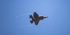 إسرائيل تقصف قطاع غزة تزامنا مع بحثها عن رفات أسيرها الأخير