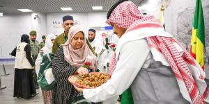 وزارة الحج والعمرة تعلن بدء وصول ضيوف الرحمن إلى المملكة لأداء فريضة الحج