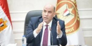 وزير العمل: 5173 فرصة توظيف فى 76 شركة خاصة بـ17 محافظة منها فرص لذوى الهمم