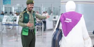 جوازات مطار جدة تستقبل أولى رحلات ضيوف الرحمن من أذربيجان
