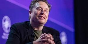 تداولات ما قبل الاكتتاب تدفع تقييم SpaceX لـ2.4 تريليون دولار