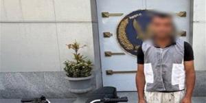 ضبط قائد موتوسيكل عرض حياة المواطنين للخطر وآخر حاول سرقة أسلاك إنارة