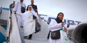 اكتمال عودة حجاج القرعة إلى أرض الوطن وسط إشادة بالتنظيم والرعاية (فيديو)