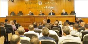 هيئة البترول تناقش مشروع "تاون جاس" لتحويل السيارات المتقادمة للعمل بالكهرباء