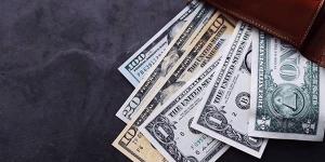 سعر الدولار أمام الجنيه اليوم الجمعة في مصر (آخر تحديث)