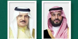 ولي العهد السعودي وملك البحرين يبحثان تطورات الأوضاع الإقليمية
