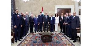 عون يتلقى اتصالات من فانس ورئيس الوزراء القطري حول وقف النار ومنع التصعيد: لا أحد يفاوض عنا