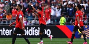 منتخب مصر يتعادل مع إيران ويصعد كوصيف المجموعة السابعة لكأس العالم