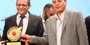 نقيب الصحفيين يتقدم ببلاغ للنائب العام والأعلى للإعلام ضد منتحلي الصفة بالإسكندرية