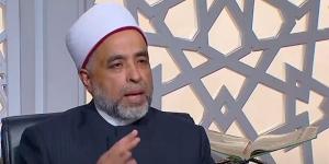 هل يجوز لسائق الميكروباص جمع الصلوات بسبب العمل؟، أمين الفتوى يجيب (فيديو)