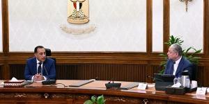 رئيس الوزراء يتابع الاستعدادات الجارية لبدء تنفيذ مشروعات المرحلة الثانية من "حياة كريمة"