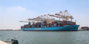 ميناء دمياط يستقبل سفينة الحاويات العملاقة METTE MAERSK ويؤكد جاهزيته العالمية