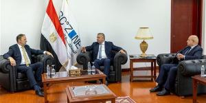 اقتصادية قناة السويس تستقبل السفير البلجيكي لبحث التعاون بمجالات الخدمات اللوجستية والصناعات الكيماوية والأدوية