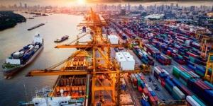 بعد أزمة الطاقة.. هل يصبح الأمن الغذائي الضحية القادمة للحرب الإيرانية؟.. تكاليف الشحن والخدمات اللوجستية تهدد الموسم الزراعي المقبل