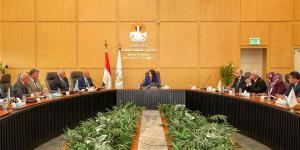 وزيرة الإسكان تتابع منظومة مياه الشرب والصرف الصحي بمحافظة أسيوط