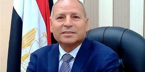 محافظ القاهرة يهنئ أوائل الثانوية العامة