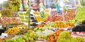 أسعار الفاكهة اليوم، التفاح البلدي والخوخ" خارج السيطرة" والجوافة والتين "البديل الشعبي"