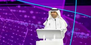 وزير البلديات يبرم عقدا بـ115.9 مليون ريال لتعزيز خدمات النظافة بمحافظة القريات