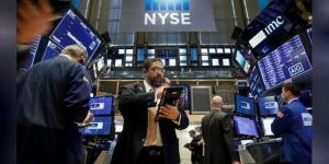 ارتفاع الأسهم الأمريكية و"S&P 500" يسجل مستوى قياسياً جديداً