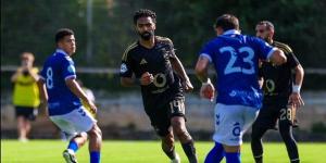 لقطات من الشوط الأول لمباراة الأهلي وبادالونا الإسباني الودية