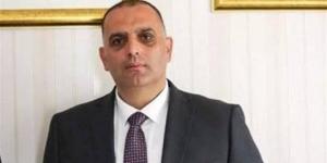 شرطة الاحتلال الإسرائيلي تعتقل وزير شؤون القدس من منزله