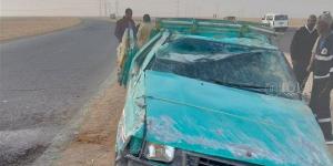 مصرع شخصين وإصابة 15 آخرين في انقلاب سيارة تحمل عمالا بالمنوفية